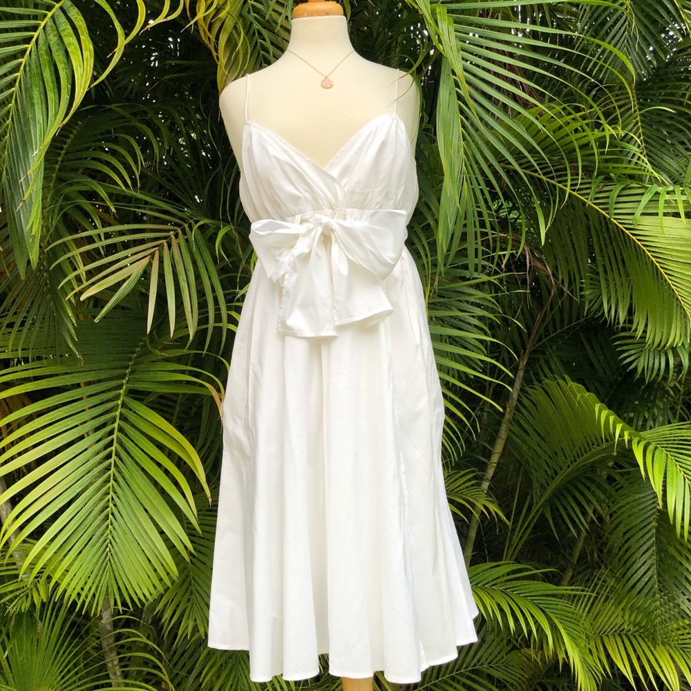 DVF iconic white cotton summer dress - Picture 1 of 8